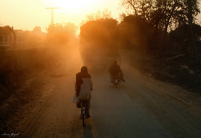  > Awais Yaqub - One more day is ending (SF4)